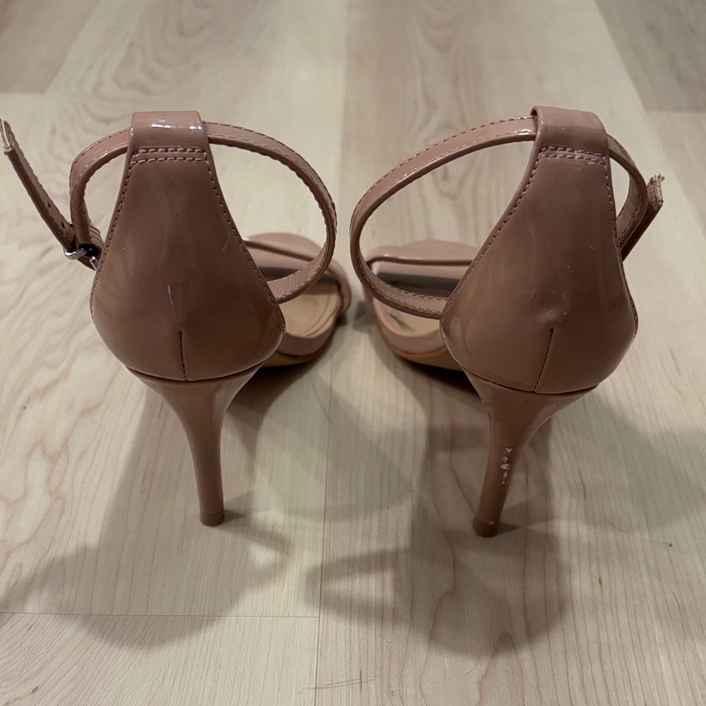 Steve Madden Nude Heeled Sandals Size 6.5M - Picture 2 of 12